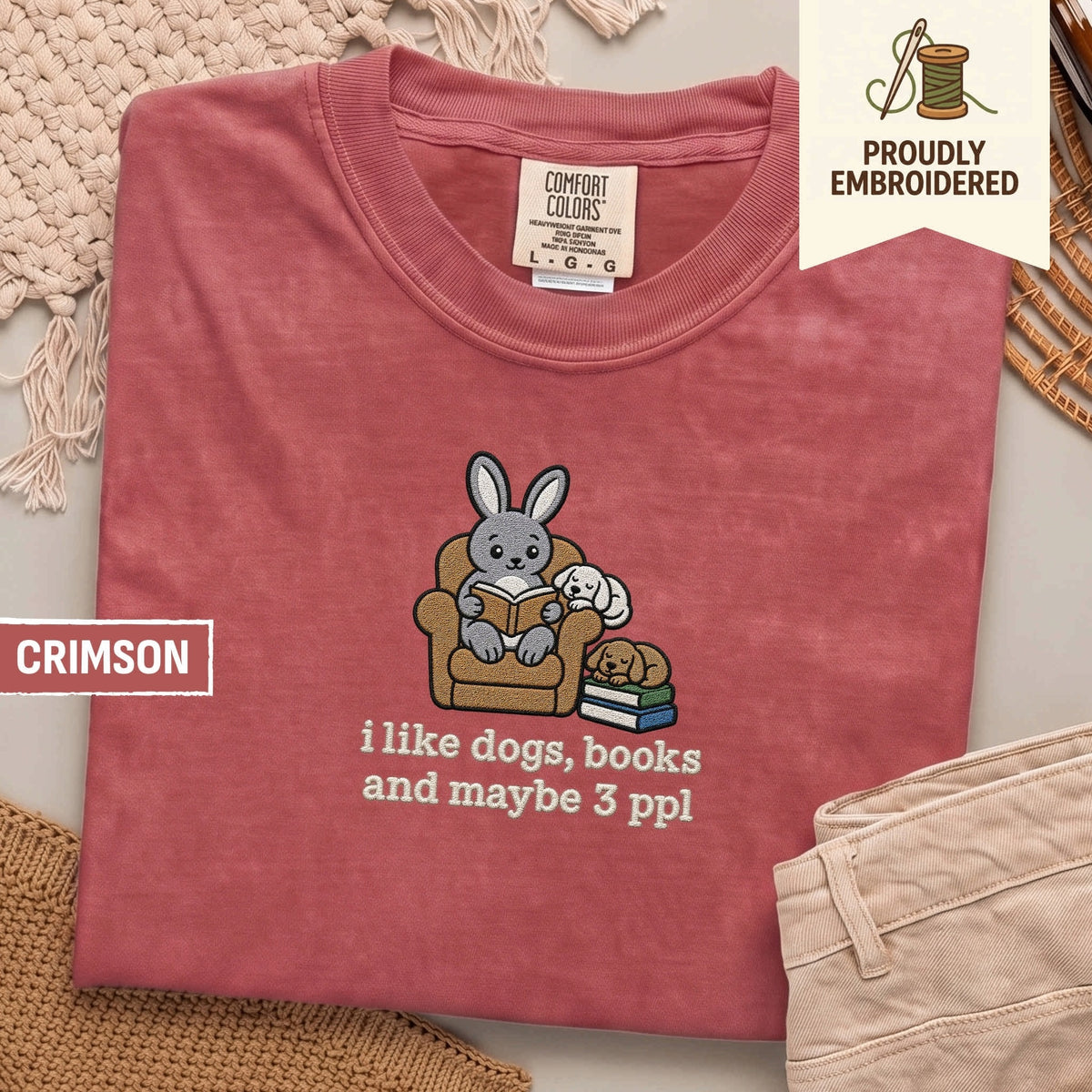 106 - i like dogs, books and maybe 3 ppl t-shirt