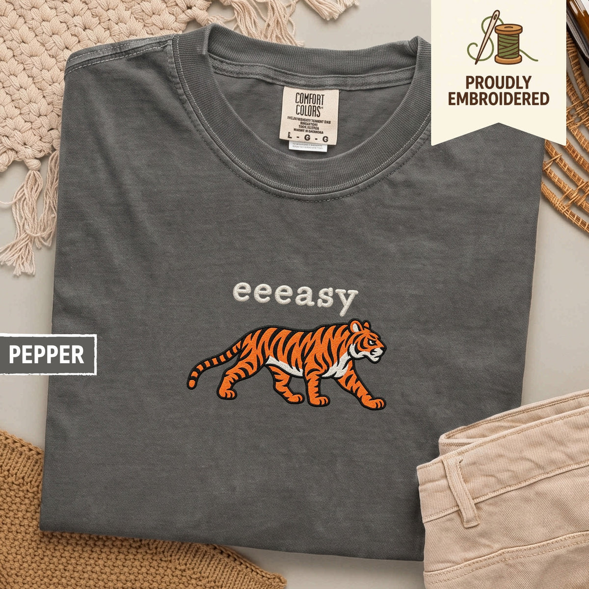 114 - eeeasy t-shirt