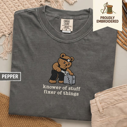 125 - knower of stuff fixer of things t-shirt