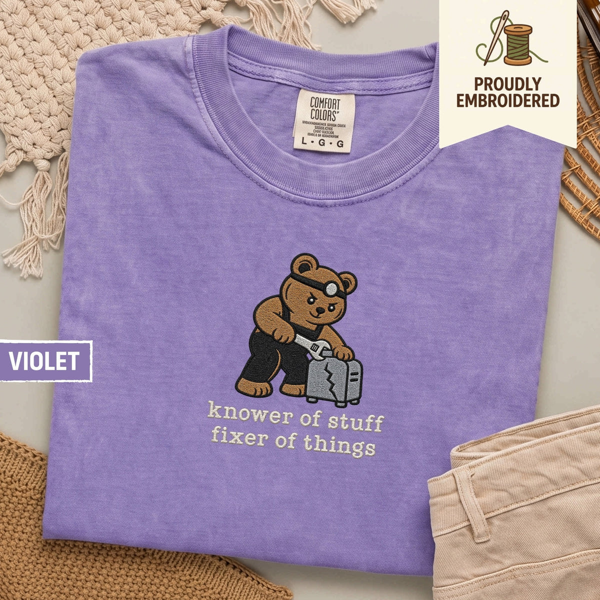 125 - knower of stuff fixer of things t-shirt